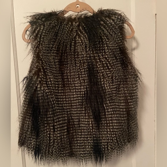 Cori vest - Picture 2 of 4